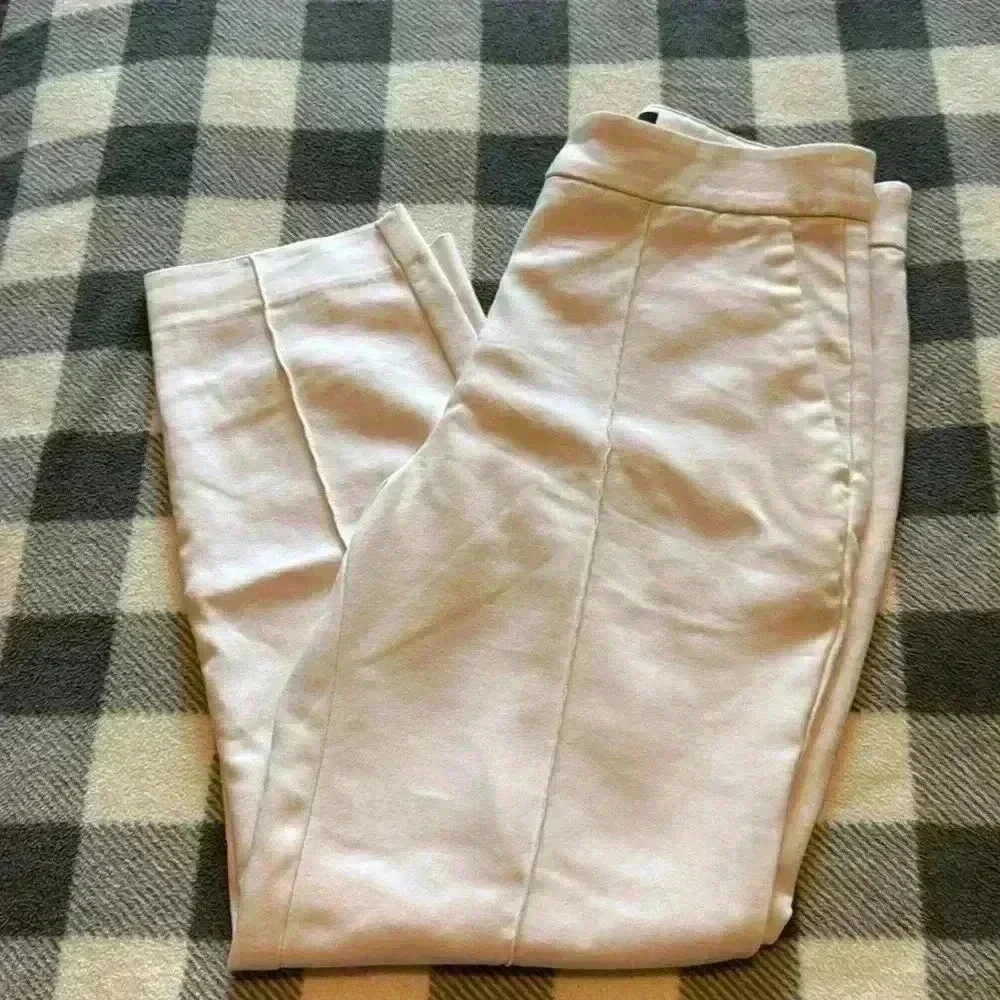 Express White Slacks - Picture 2 of 4